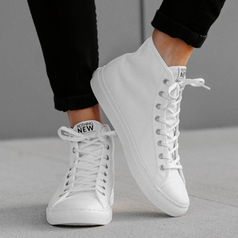 1024x1024 Women HighTop White 110521 1